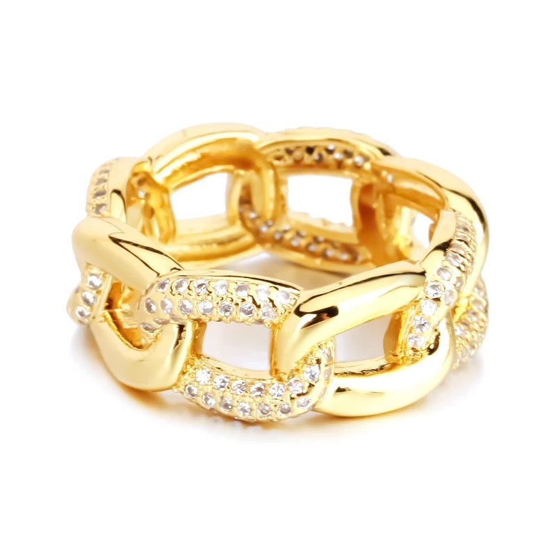 Sahira Botella Chain Ring – 18K Gold Plated Stainless Steel Ring with CZ Stones | Modern Chain-Inspired Design